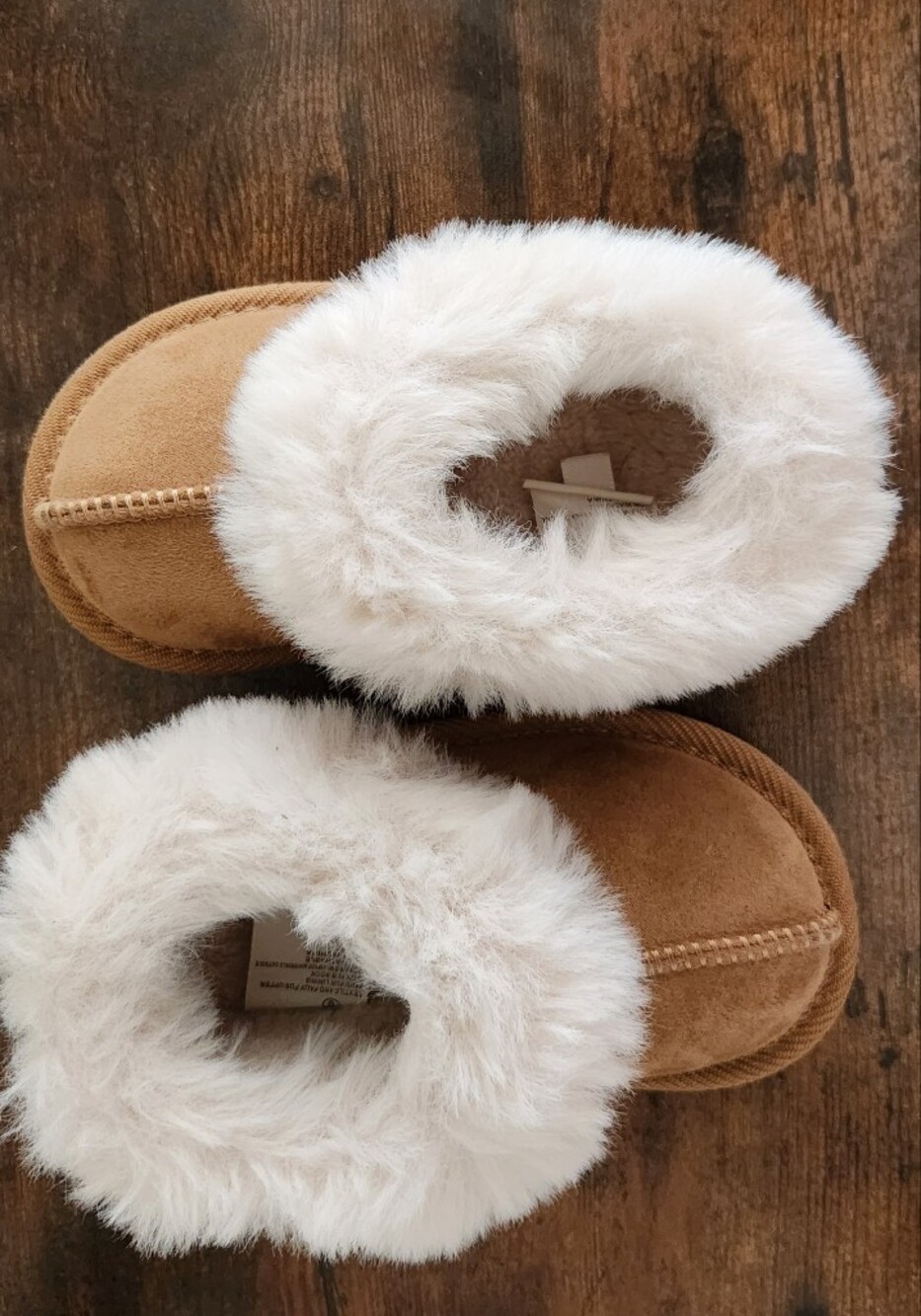 Target Kids Faux-Fur Cuffed Slippers - Tan with White Fur